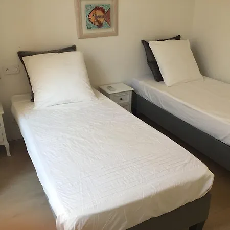 2 Bedrooms In Central Location On The Famous Place Massena Apartment *