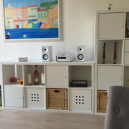 2 Bedrooms In Central Location On The Famous Place Massena Nice
