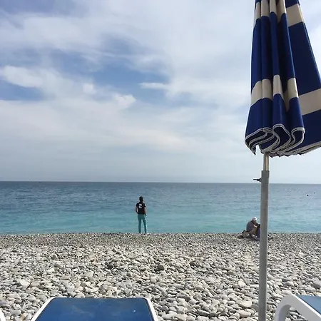 2 Bedrooms In Central Location On The Famous Place Massena * Nice