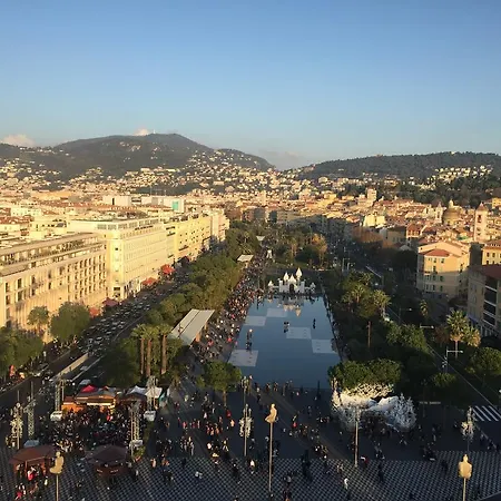 2 Bedrooms In Central Location On The Famous Place Massena