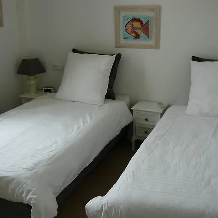 2 Bedrooms In Central Location On The Famous Place Massena *