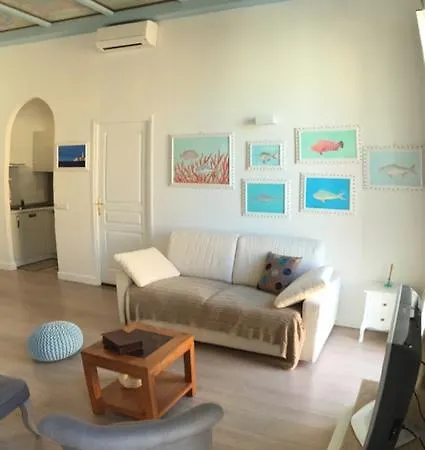 2 Bedrooms In Central Location On The Famous Place Massena