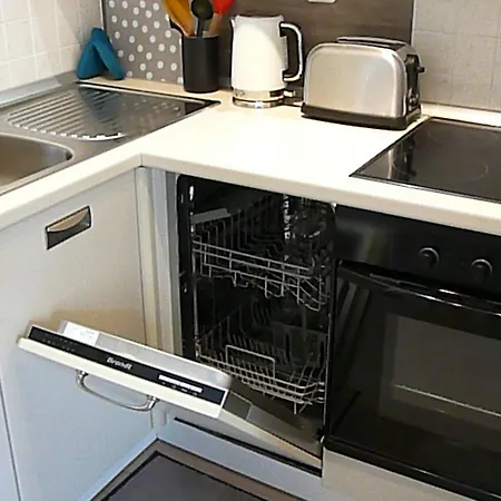 2 Bedrooms In Central Location On The Famous Place Massena Apartment *